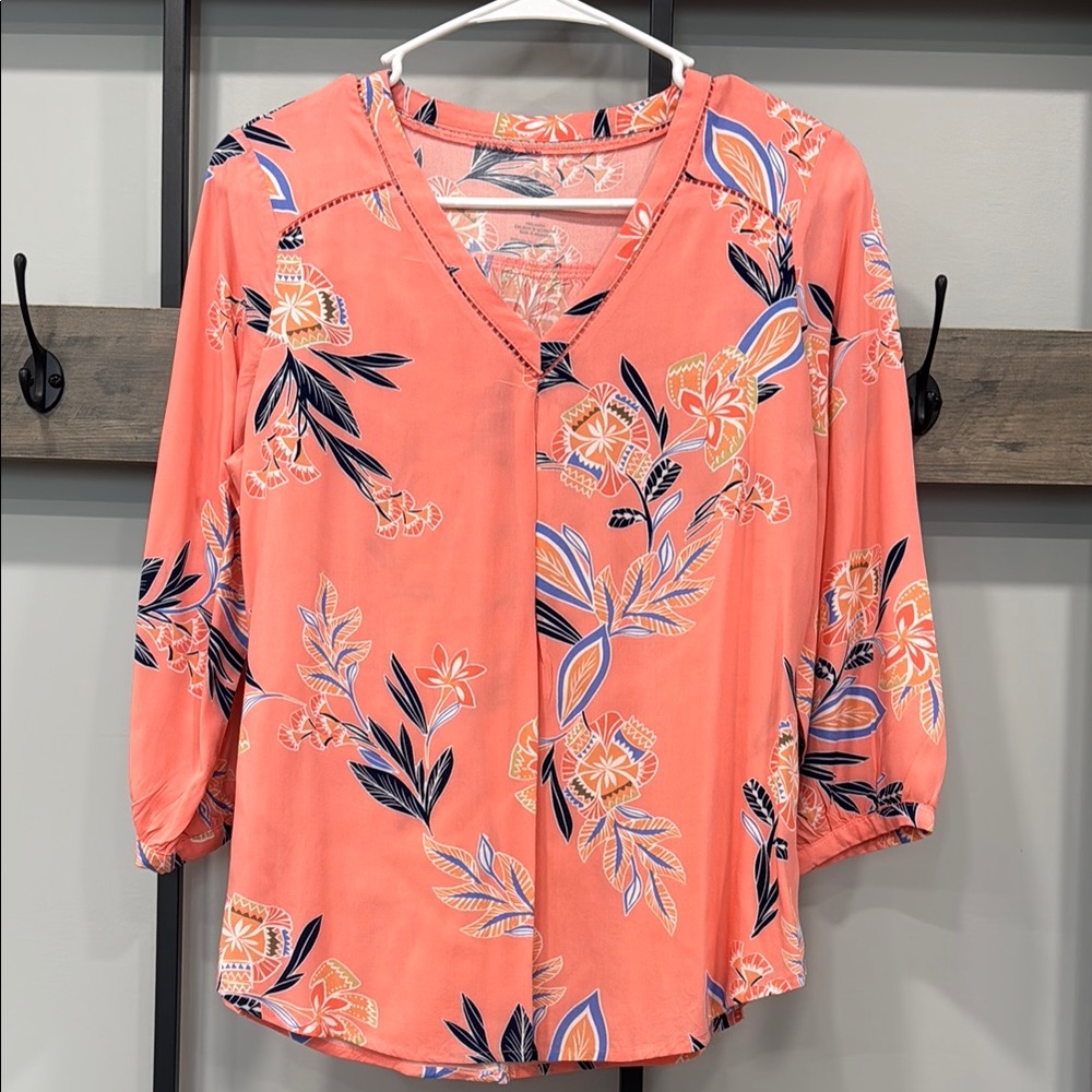 NWOT!! Floral Coral Blouse